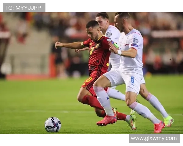 德国与捷克足球对决赛果揭晓精彩瞬间回顾与分析 德国与捷克足球对决赛果揭晓精彩瞬间回顾与分析